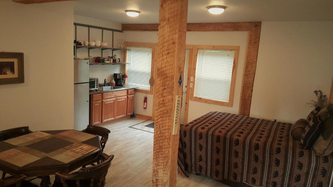 Resurrection Lodge On The Bay Seward Kamer foto